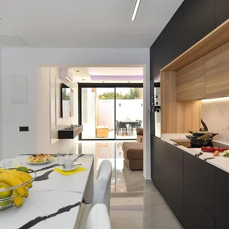 Апартаменти Aisha By Villagrancanaria